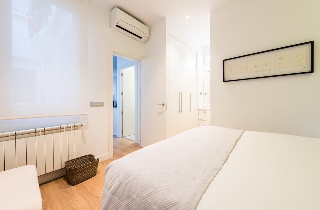 Opera Suites 马德里 外观 照片