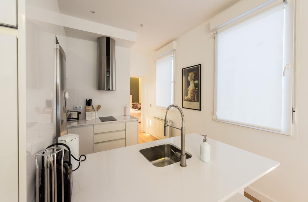 Opera Suites 马德里 外观 照片